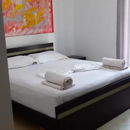 Lino House 1 Сasa de vacaciones Sarandë