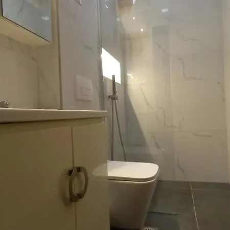 Lino House 1 度假居