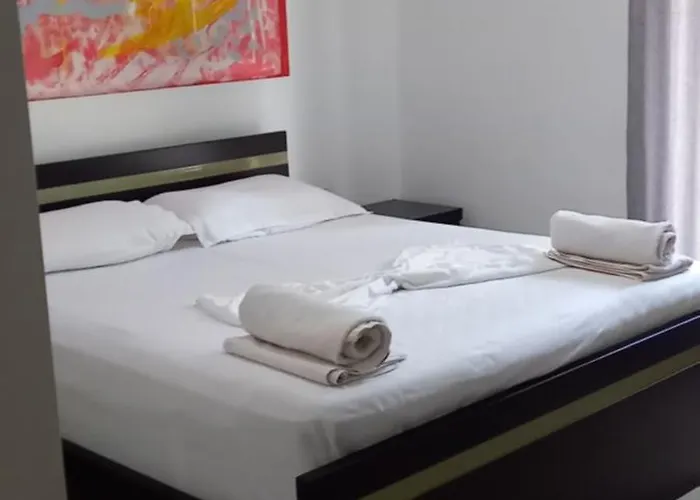 Lino House 1 度假居 Sarandë